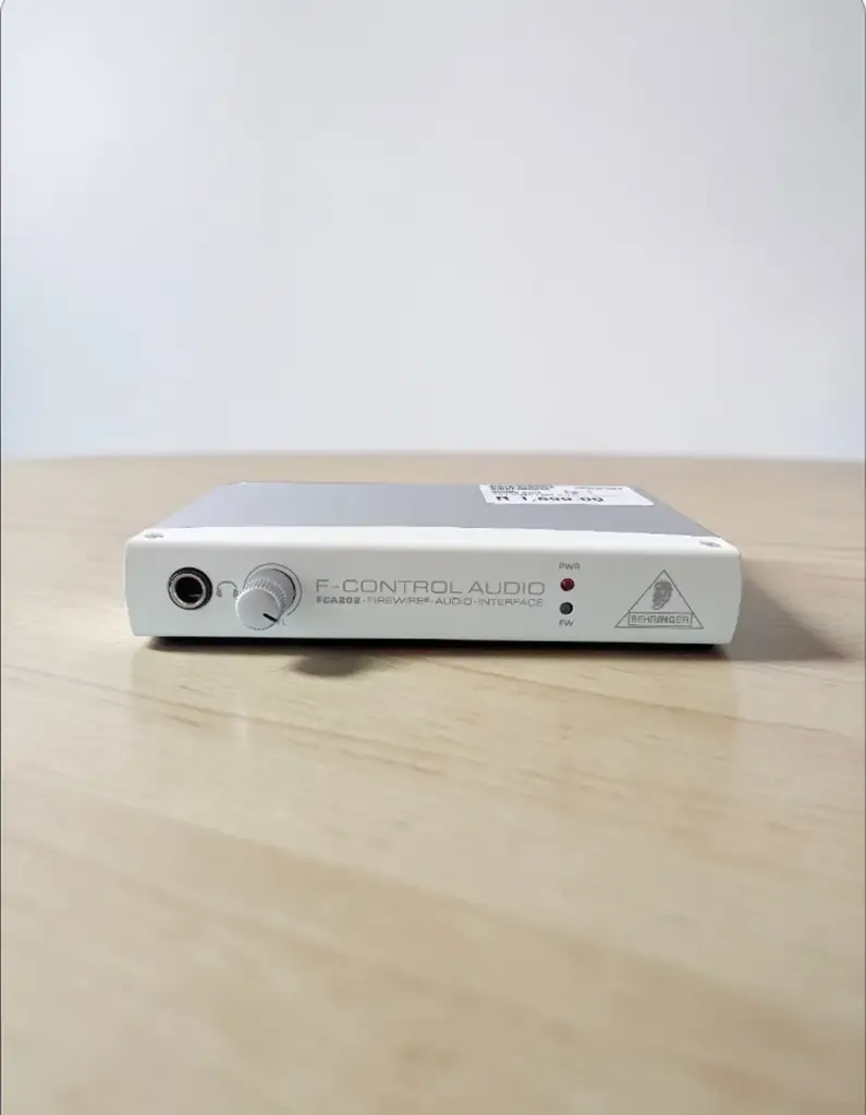 Behringer F-Control Audio Fc202