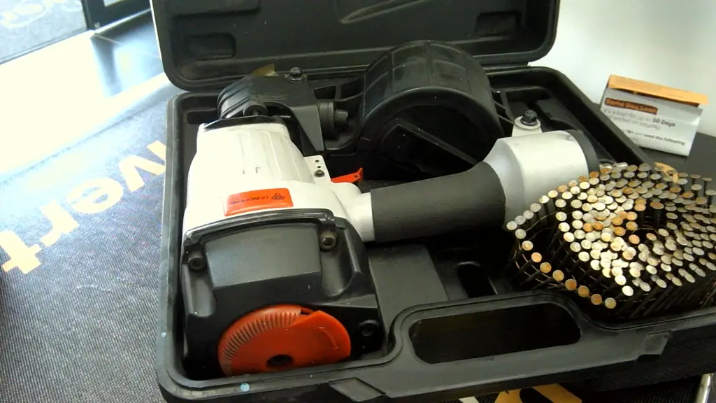 Rongpeng Mcn70 Pneumatic Coil Nail Gun - View 2