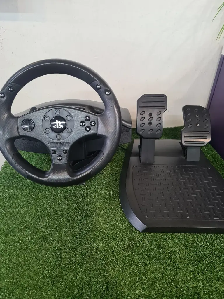 Thrustmaster Controller