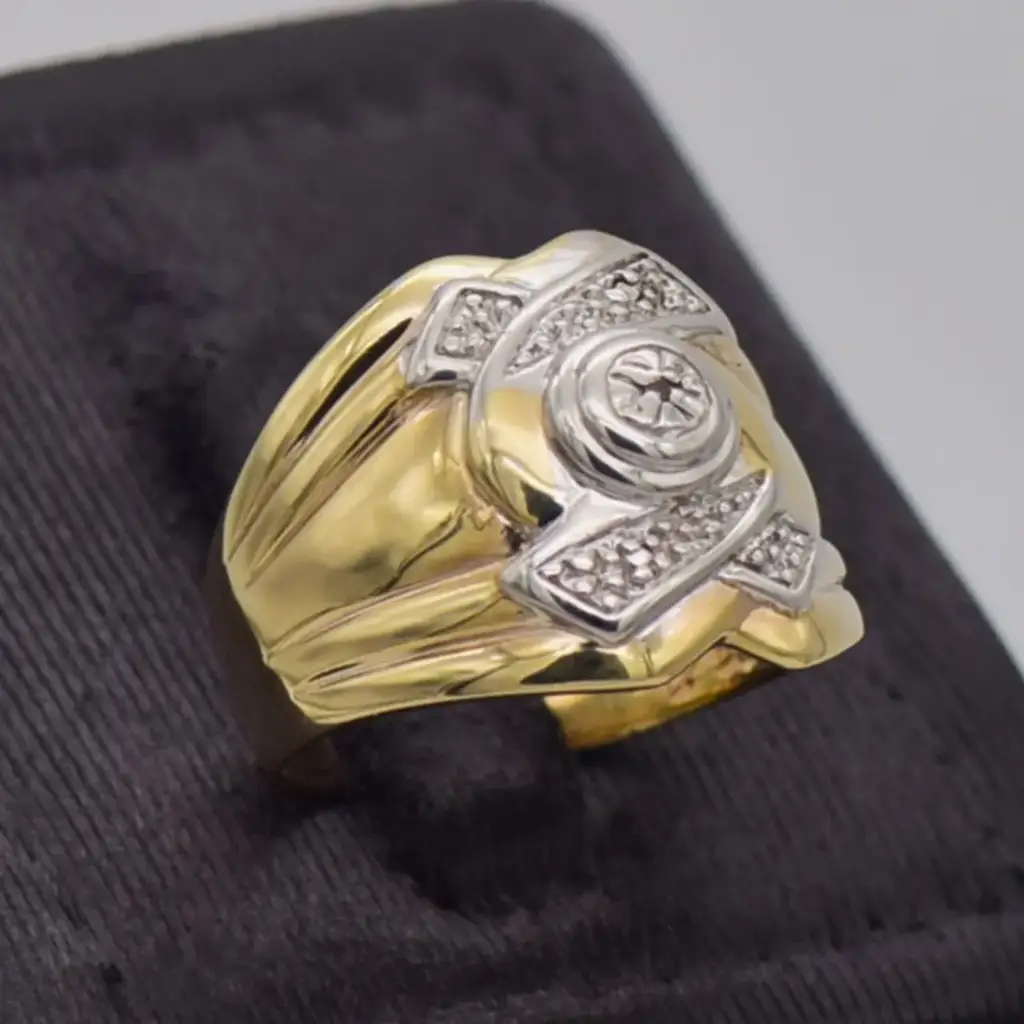 9ct Yellow Gold Dress Ring - View 2