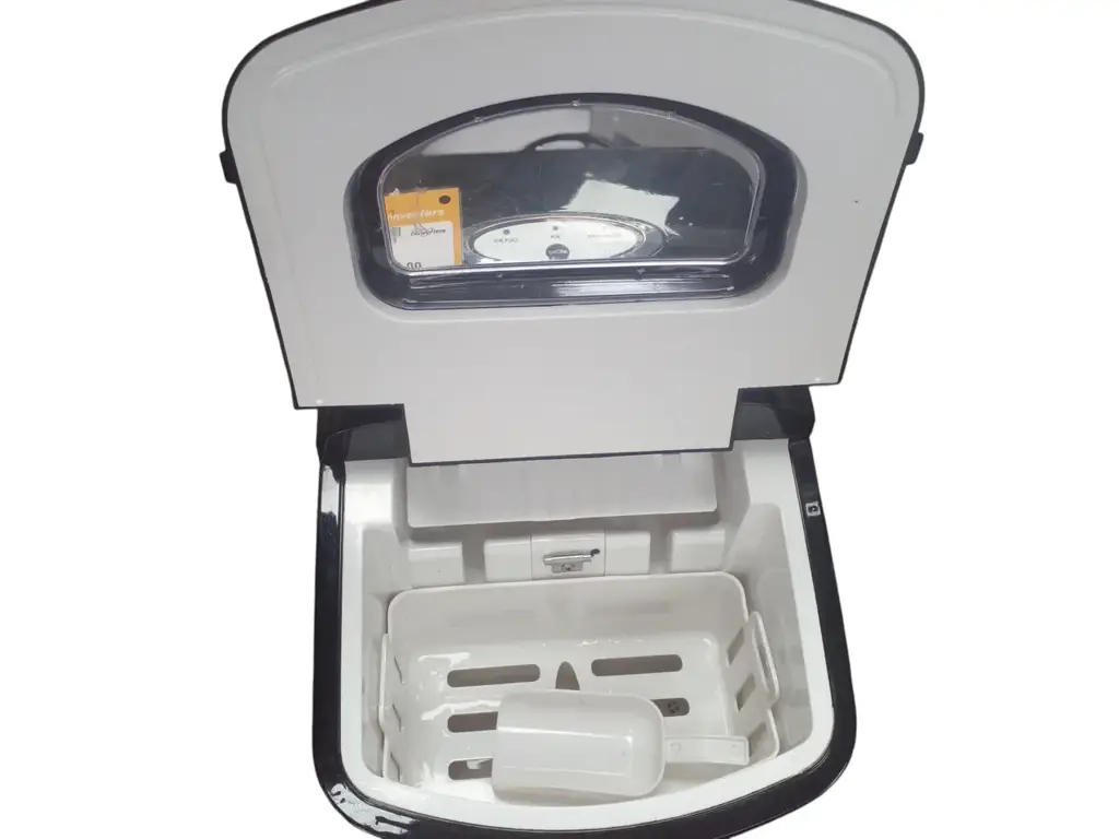 Swan Ice Maker - View 2