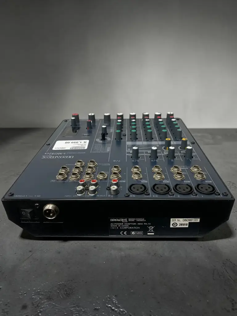 Imix I-Mg82cx Analog Mixer - View 2