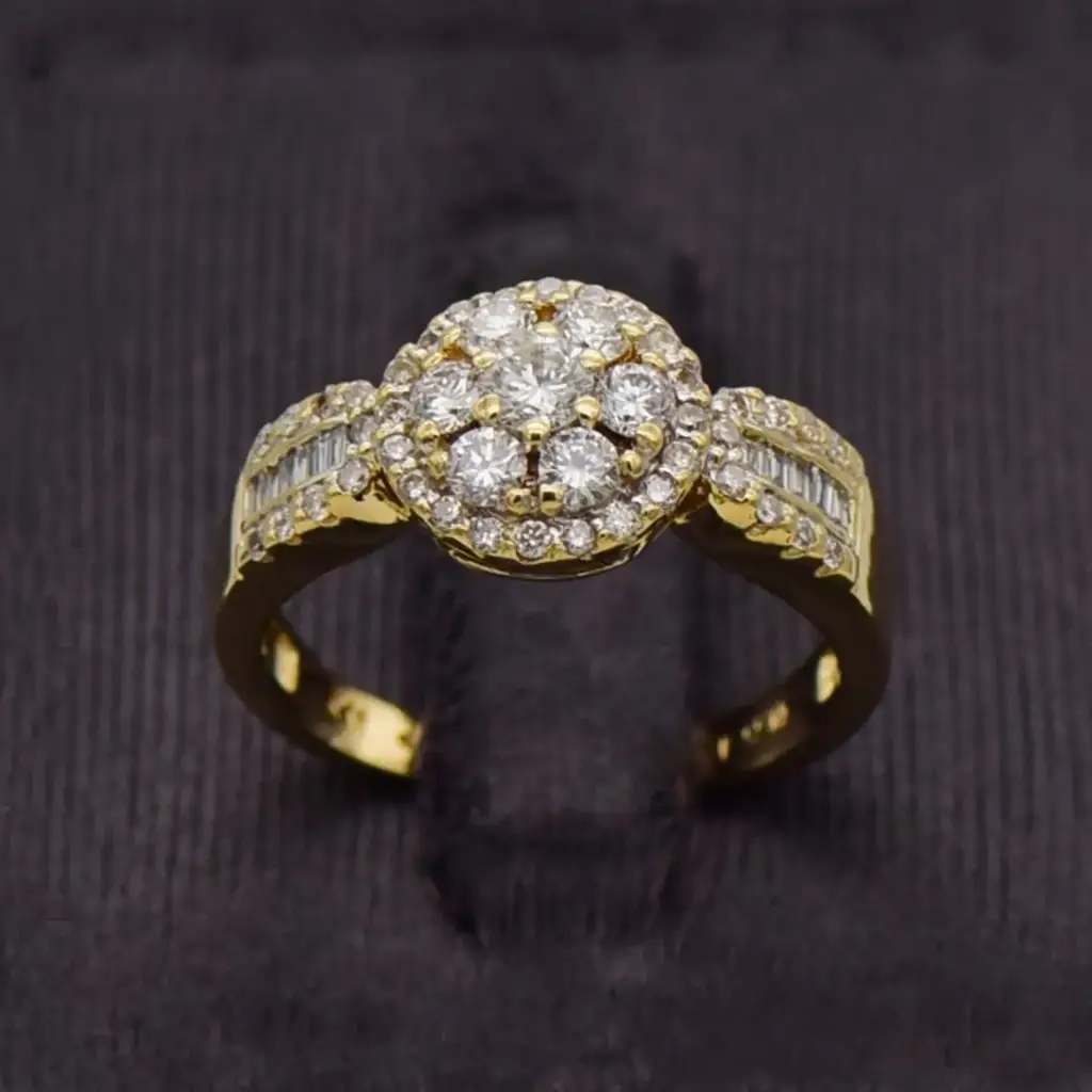 18ct Yellow Gold Dress Ring