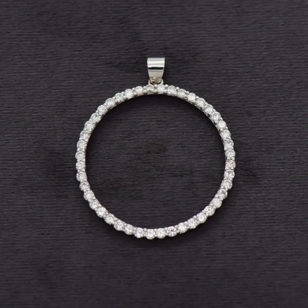18ct White Gold Pendant