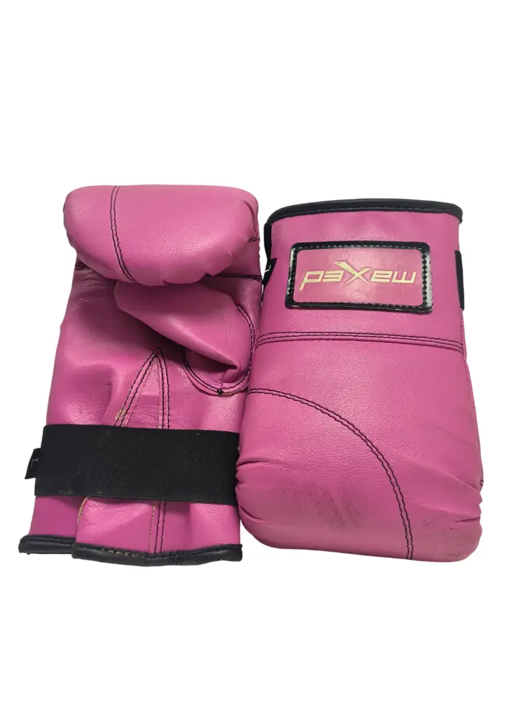 Maxed Boxing Gloves | Perfomed Mitts - View 3