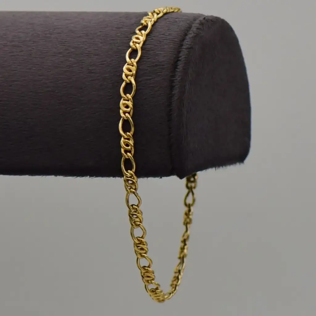 18ct Yellow Gold Bracelet Fancy-Link