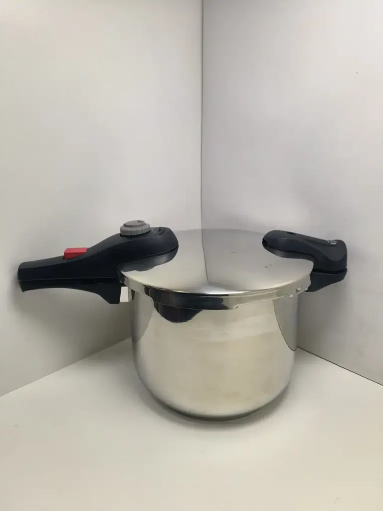 Amc Pressure Cooker | 8Litre - View 3