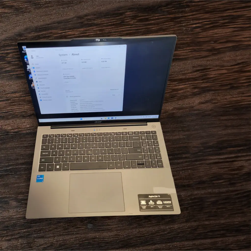 Acer Aspire Al16-51P Notebook