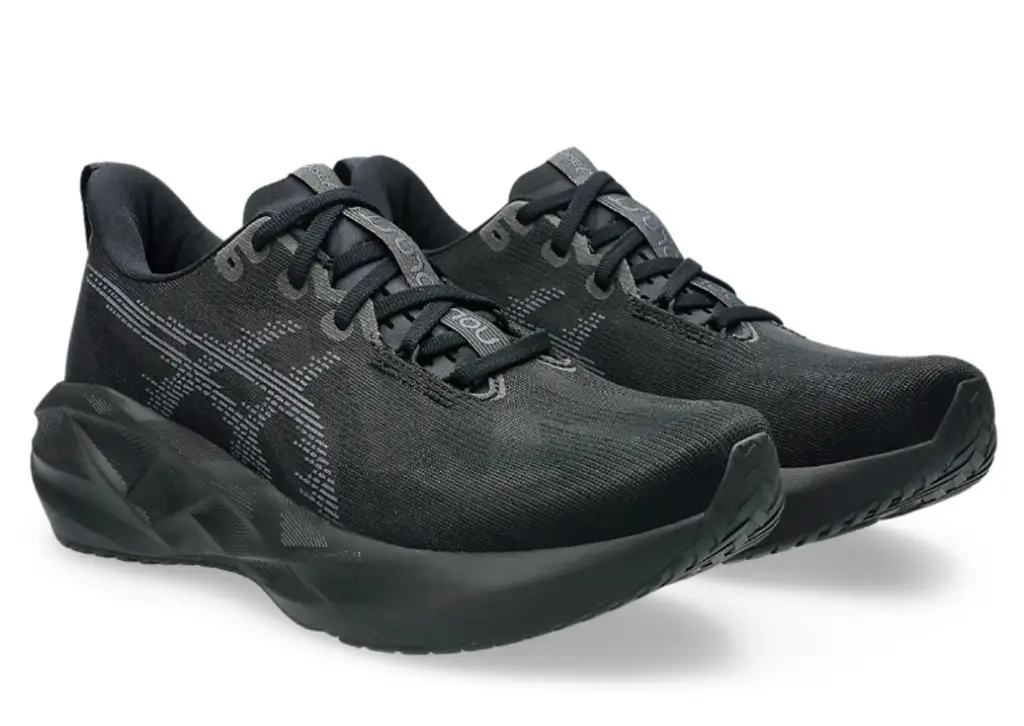 Asics Men's Novablast 5 Running Shoes - View 2