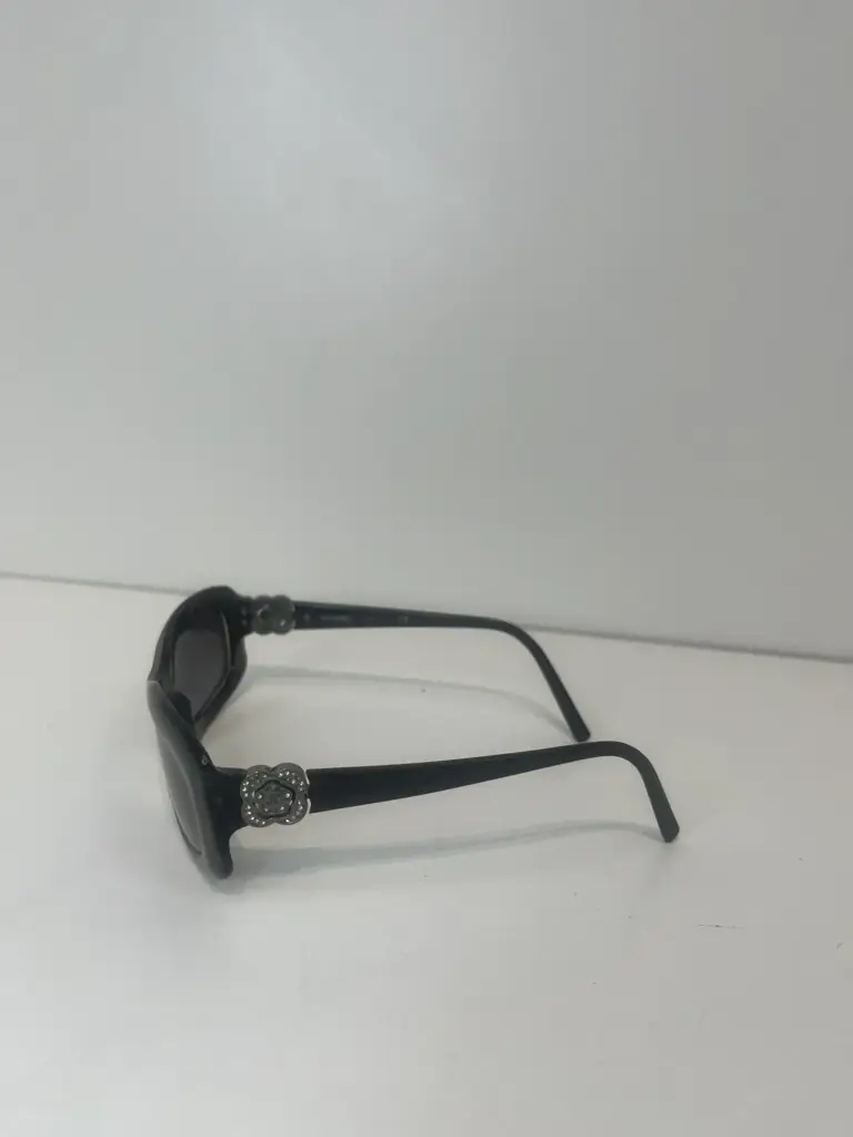 Chanel 5127-B C.845/11 Ladie's Sunglasses - View 3