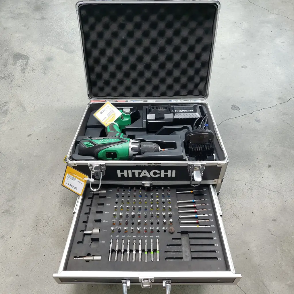 Hitachi Dv18djl Cordless Drill Driver + Alucase With 100 Acc. - View 3