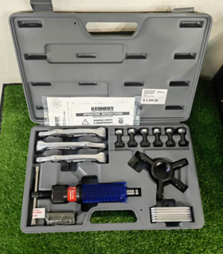 Kennedy Hydraulic Puller Set (18-Pce)