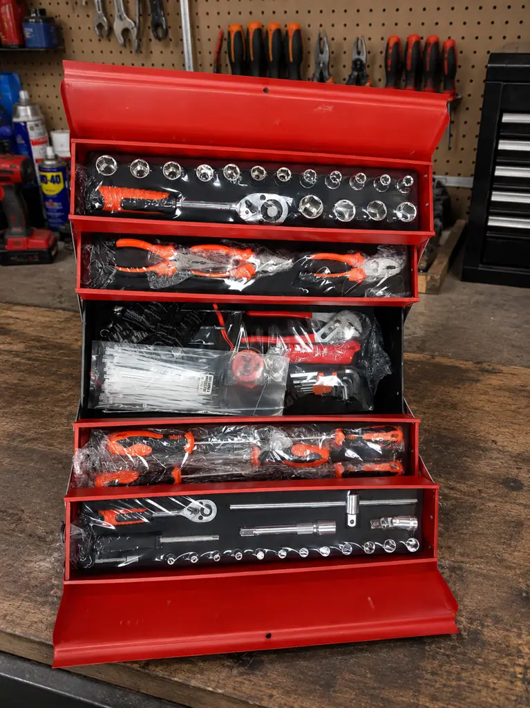 Professional Auto Tool Kit (Metal Toolbox Set)