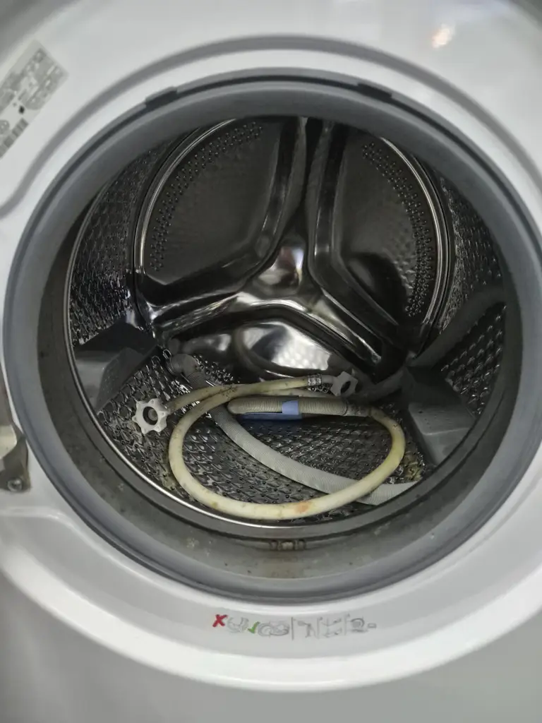 Smeg Whtw912esa - View 2