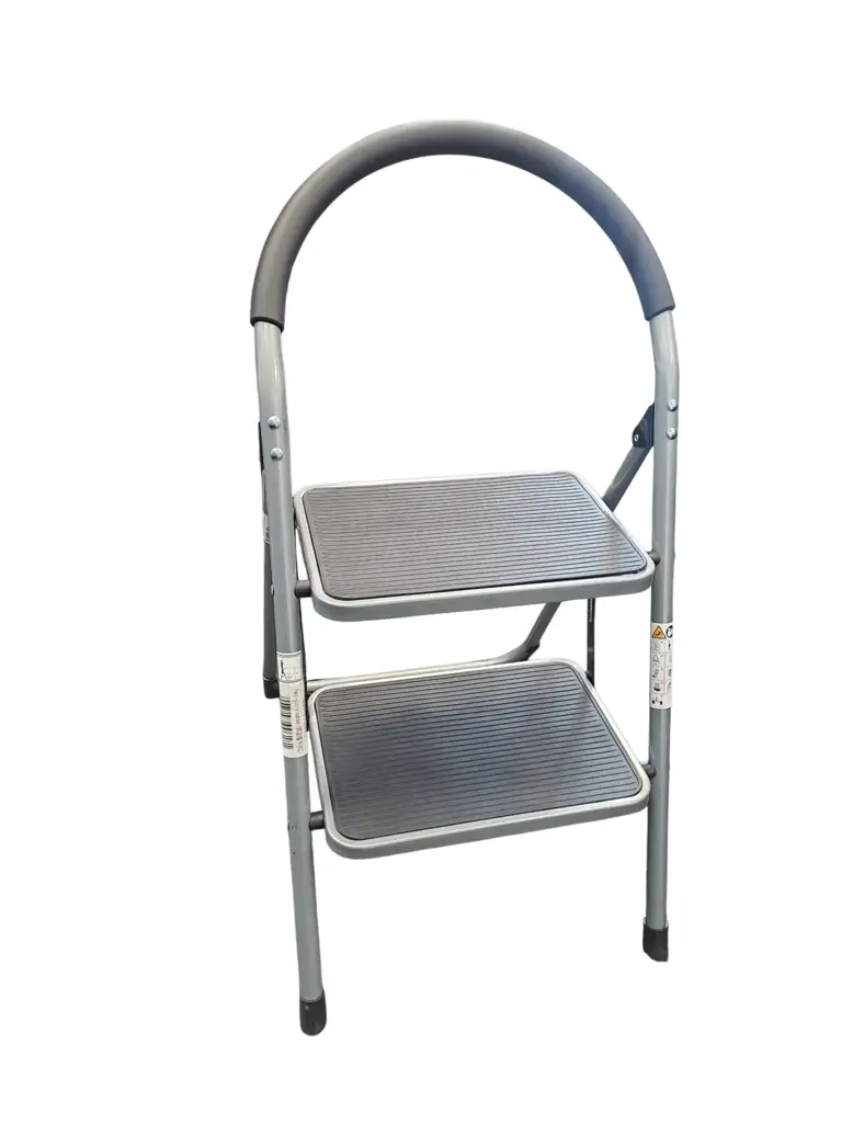 Maxi 2-Step Curved Steel Ladder