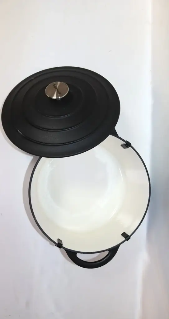 Sagenwolf Enameled Cast Iron Casserole
