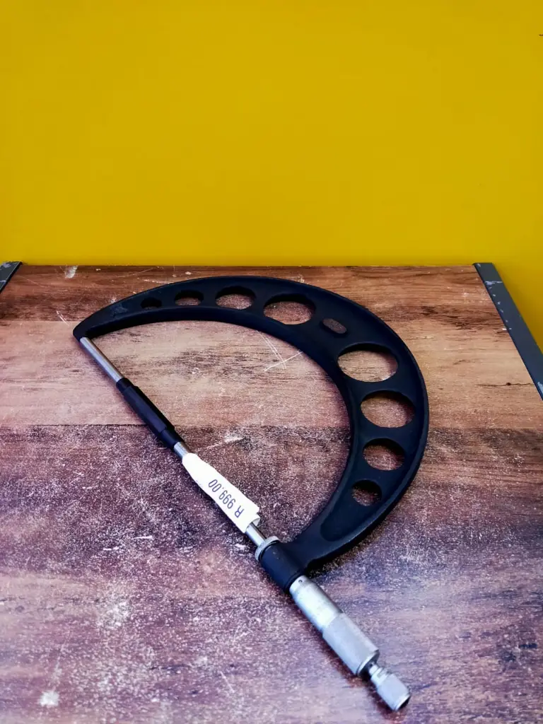 Starrett 200-225Mm Micrometer - View 5