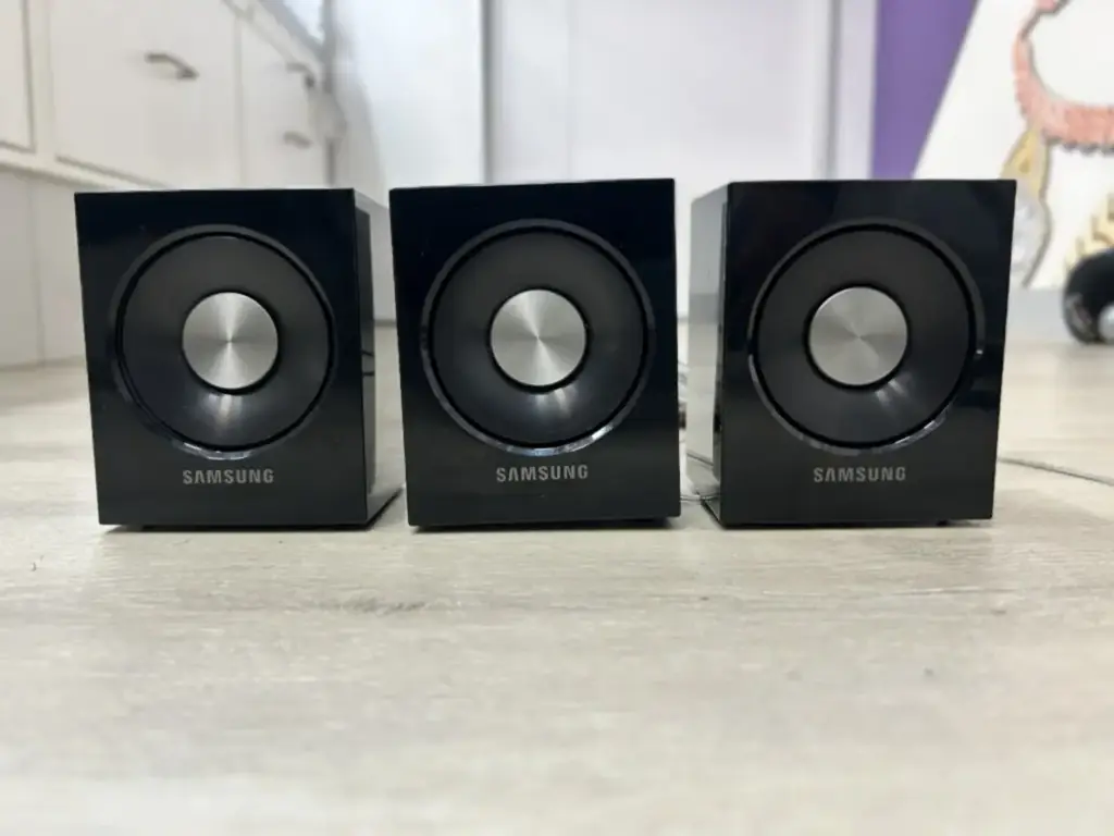 Samsung Front And Rear Home Cinema Compact Speakers - View 3