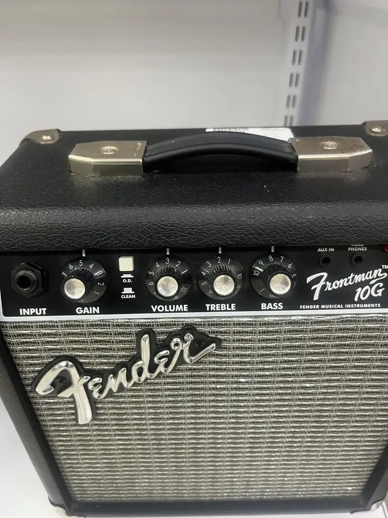 Fender Frontman 10G 1×6 Inch 10-Watt Combo Amp - View 3