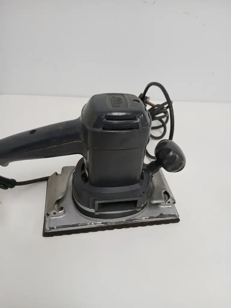 Egi Mucklacker Sander - View 2