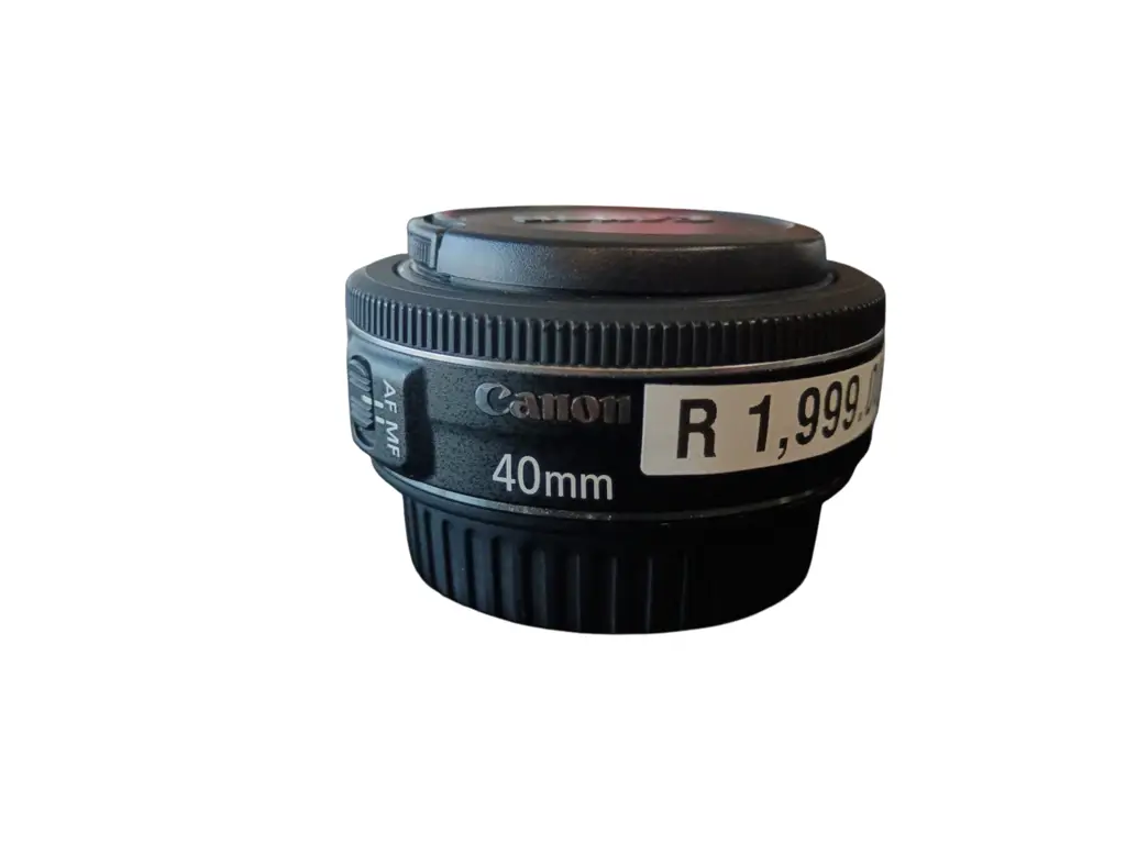 Canon Macro 40Mm Lens (0.3M/0.98Ft)