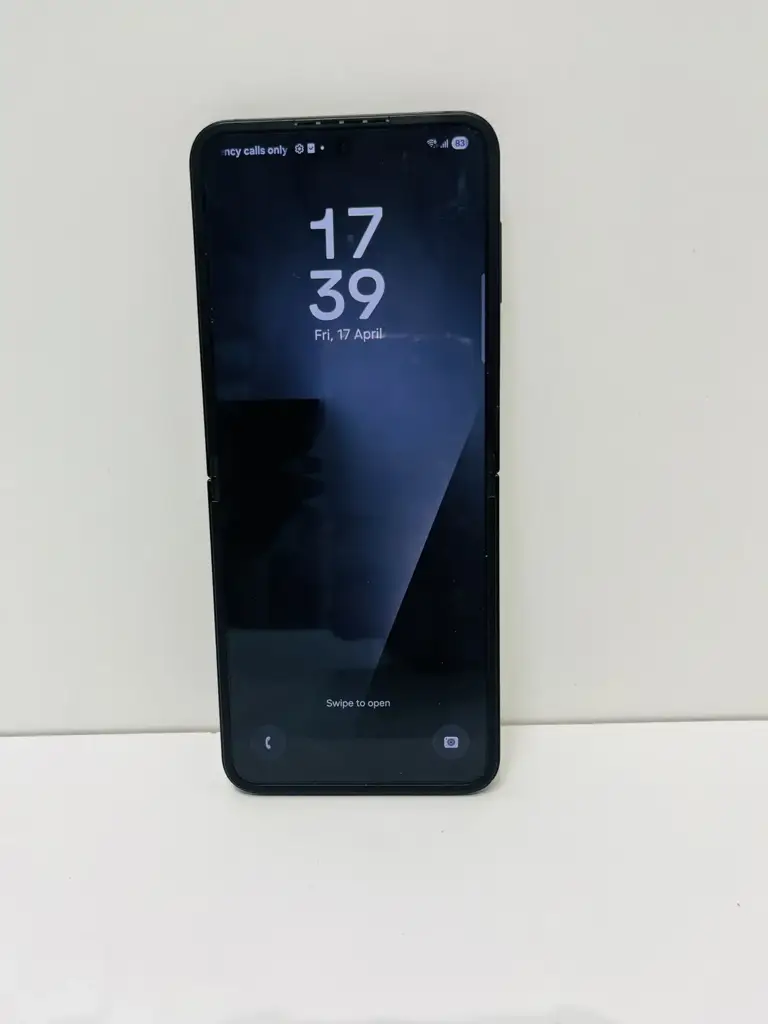 Samsung Galaxy Z Flip7 Fe 5G (Dual Sim)