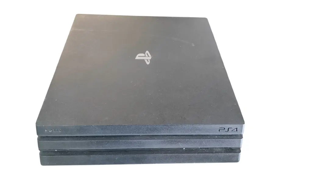 Playstation 4 Pro (1Tb)