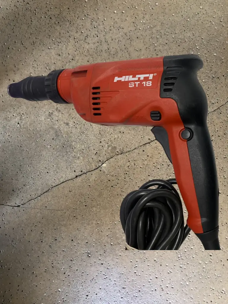 Hilti St 18 Corded Electric Metal Construction Screwdriver.