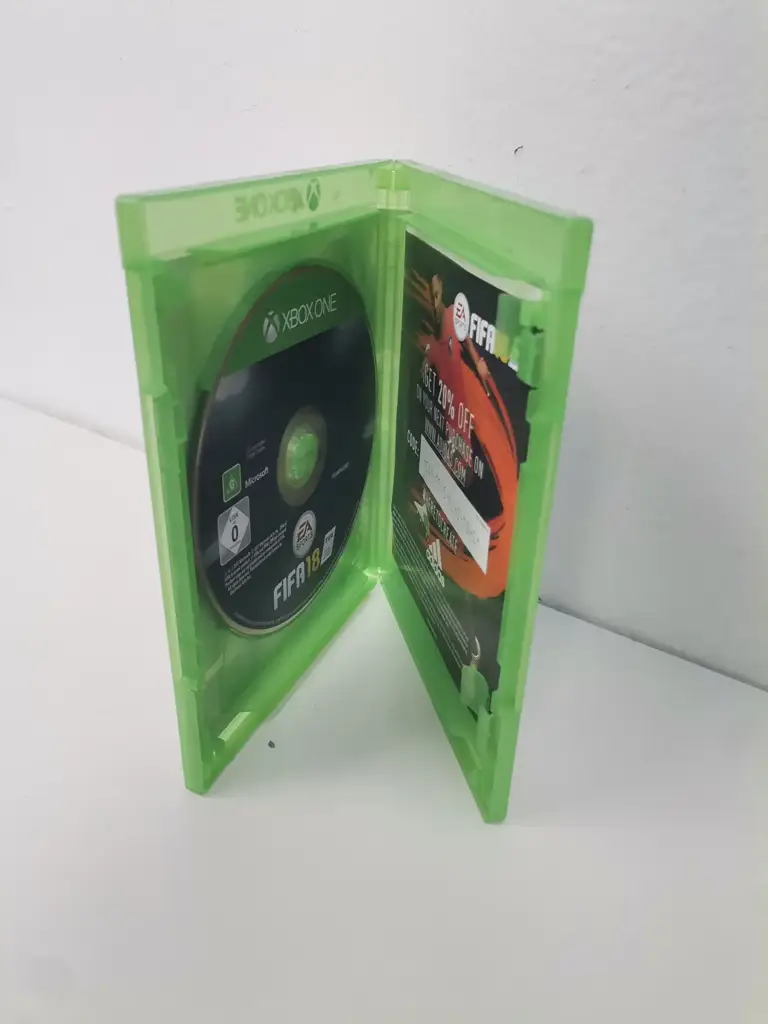 Xbox One Game Fifa 18 - View 2