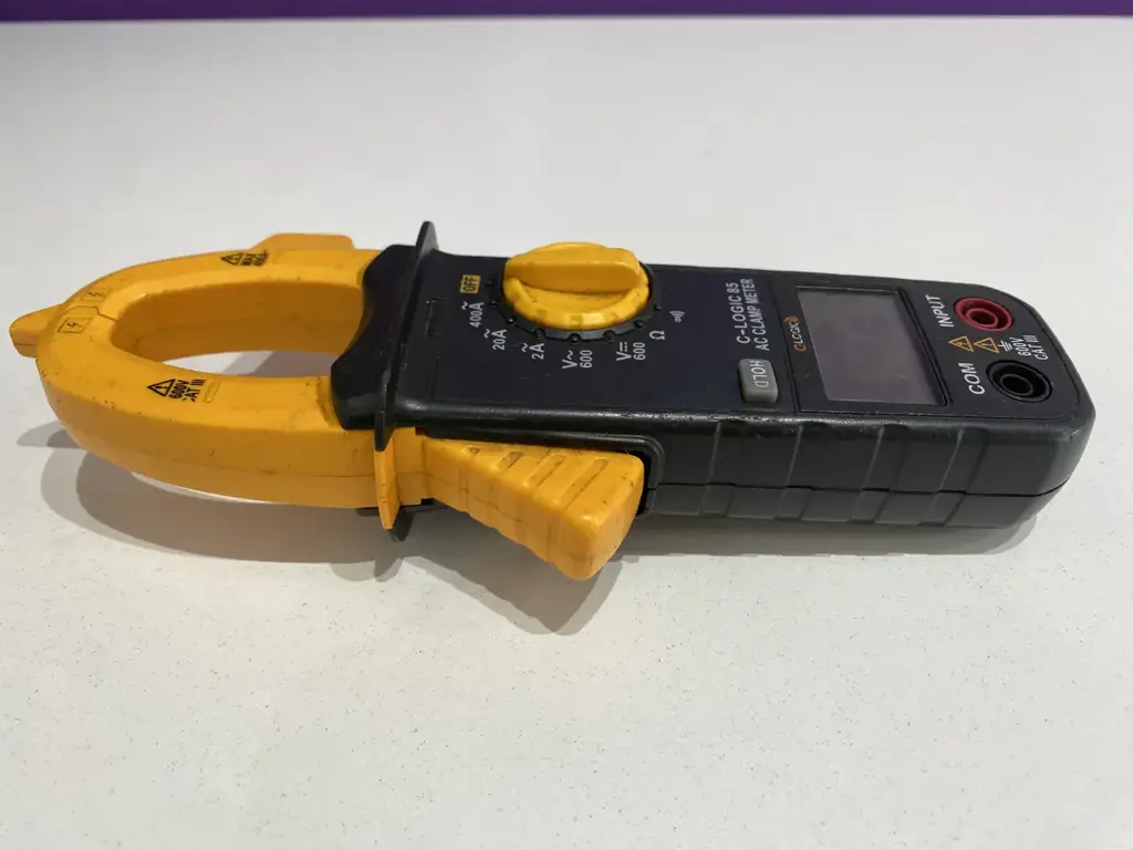 C-Logic-85 Clamp Meter - View 3