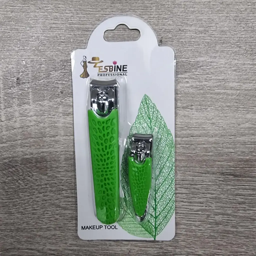 Green Esbine Professional 2-Piece Nail Clipper Set Featuring A Patterned, Non-Slip Grip