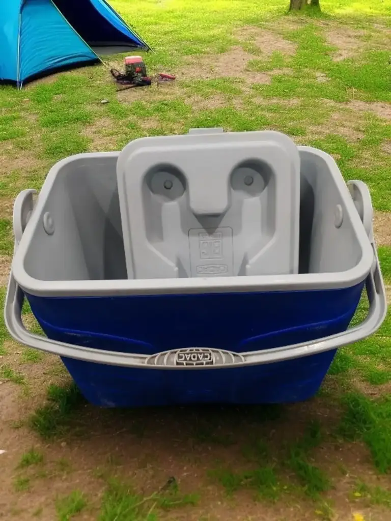 Cadac Cooler Box (Pre-Owned) - View 2