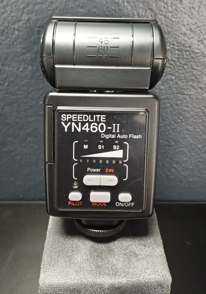 Yn460-Ii Manual Speedlite Flash - View 2