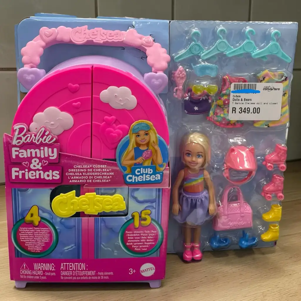 Barbie Chelsea Doll And Closet Play Set
