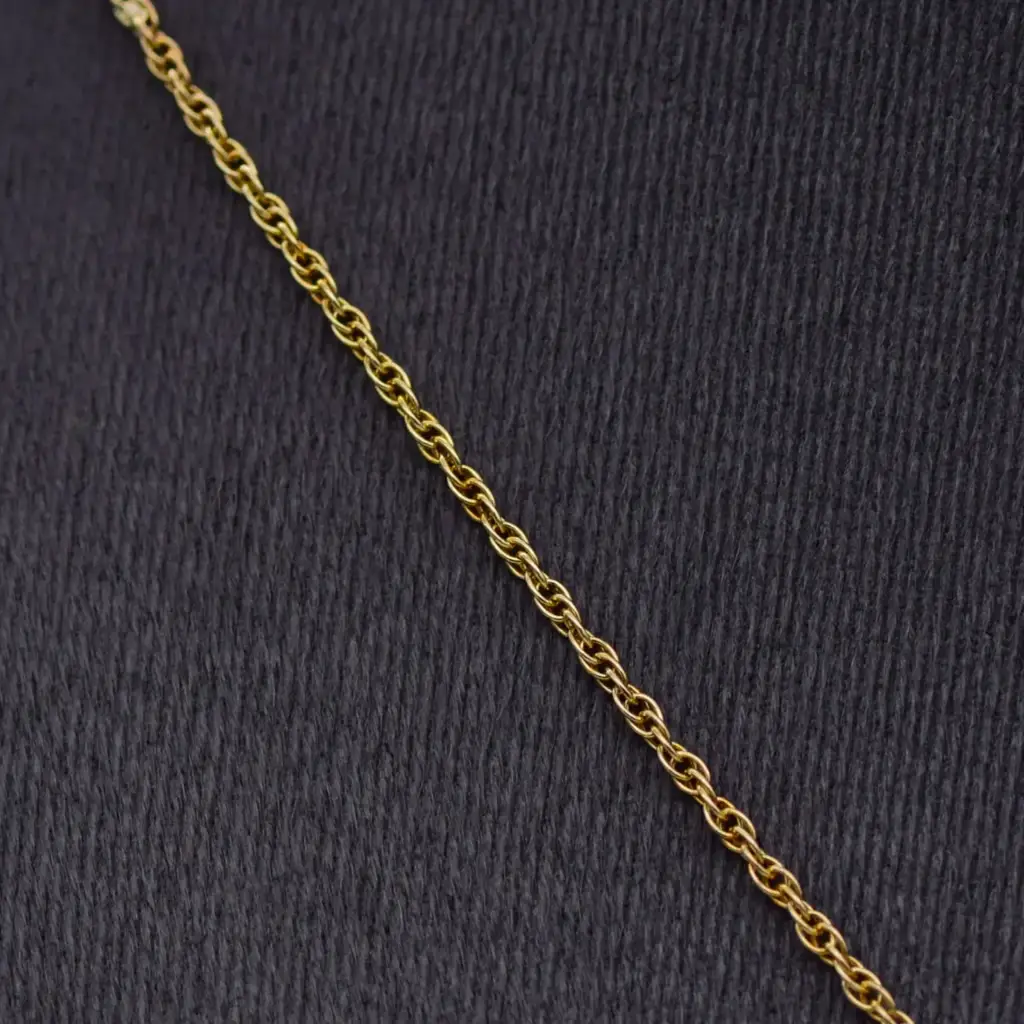 9ct Yellow Gold Chain & Pendant - View 3