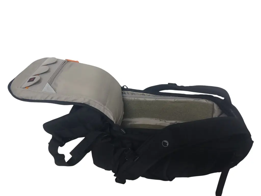 Lowepro Flipside 400 Aw Camera Bag - View 6
