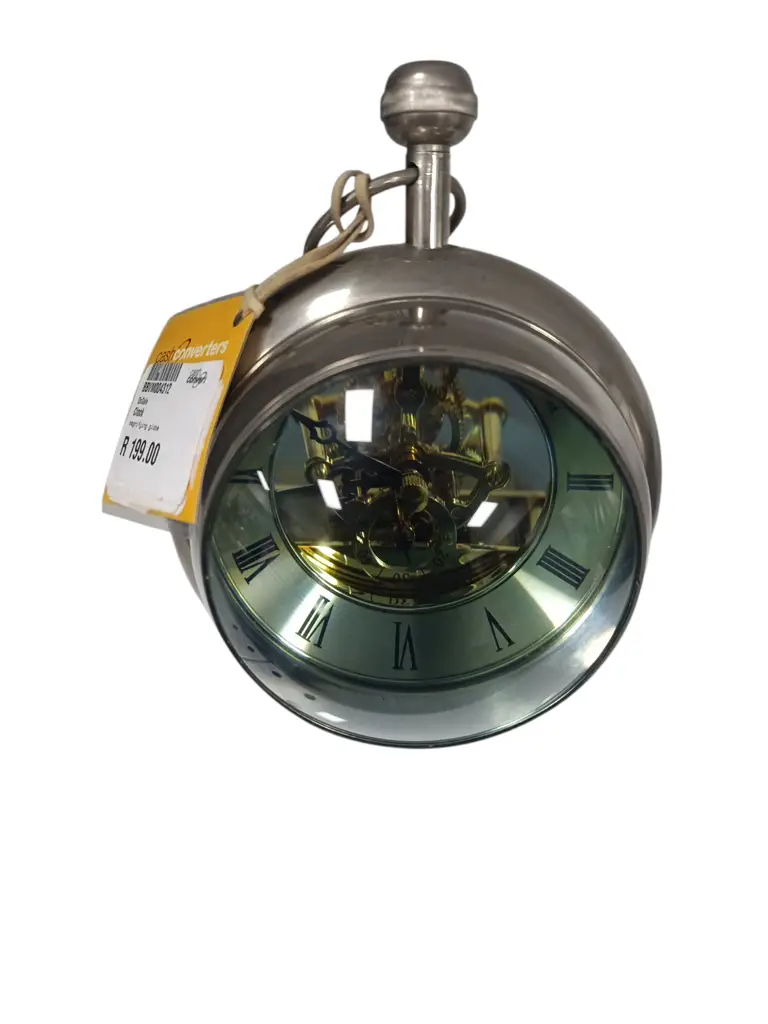 Magnifying Clock Watch