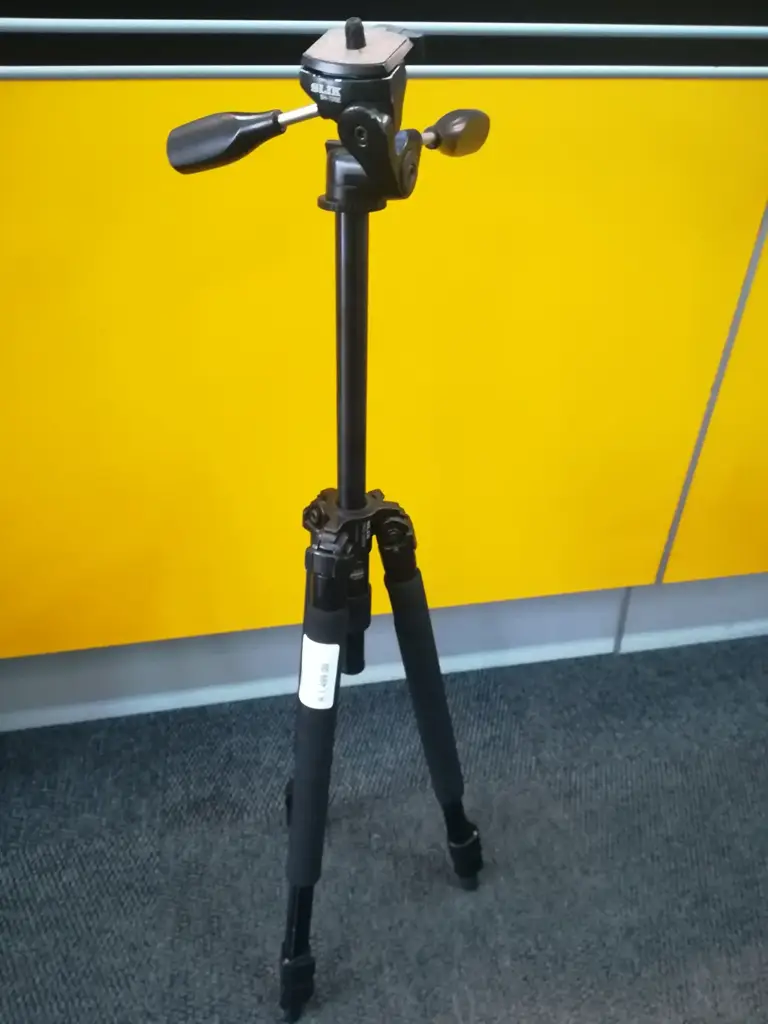 Slik Tripod
