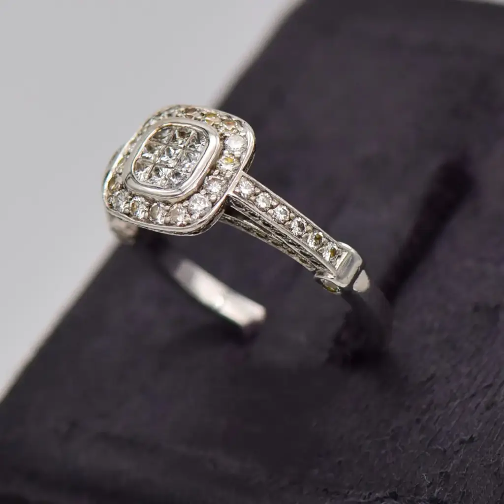 18ct White Gold Dress Ring - View 3