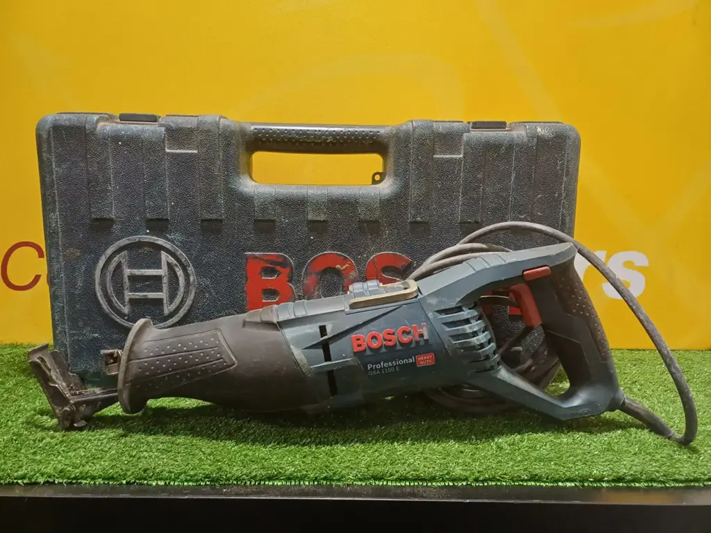 Bosch Professional Reciprocating Saw