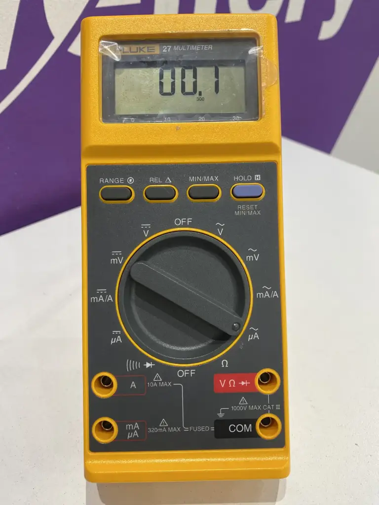 Fluke 27 Ii Rugged Digital Multimeter.