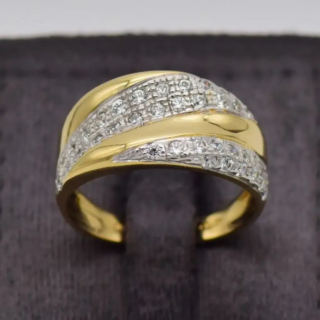 18ct Yellow Gold Dress Ring