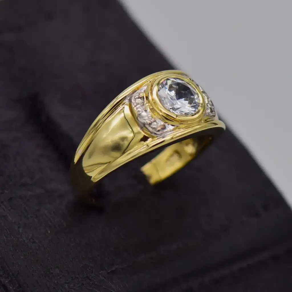 9ct Yellow Gold Dress Ring - View 2