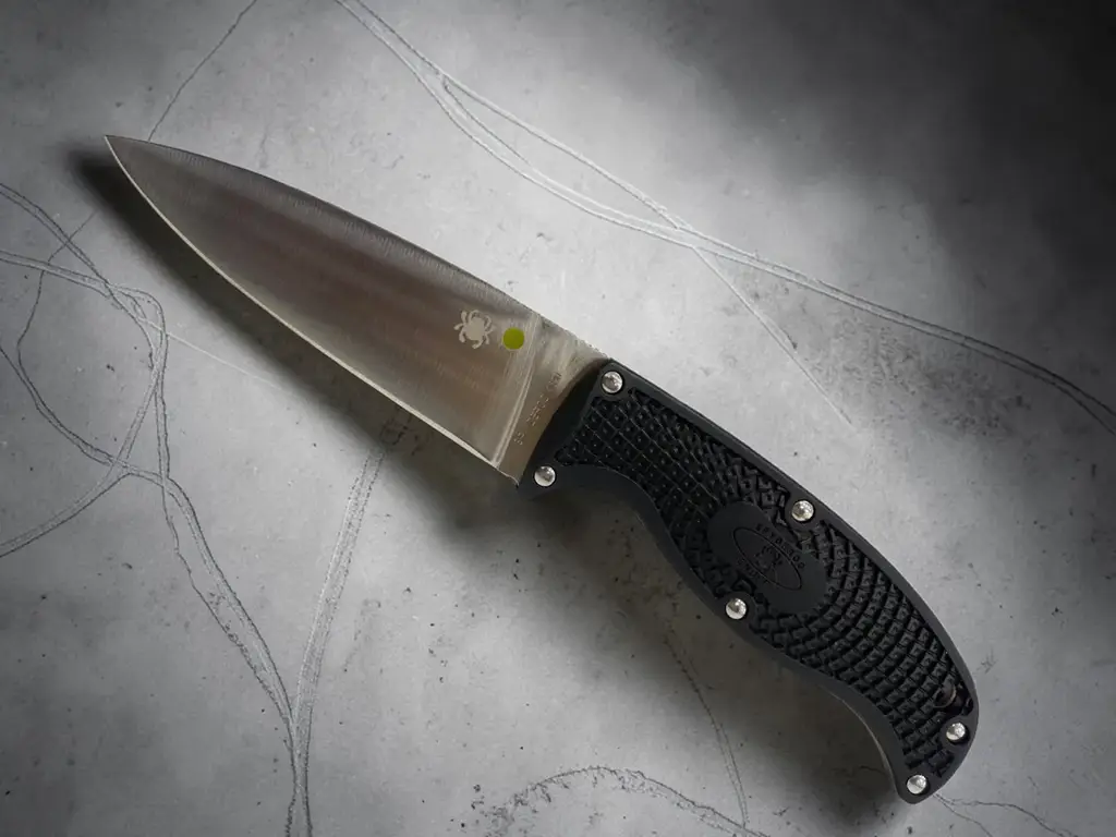 Spyderco Enuff 2 Böhler K390 Knife.