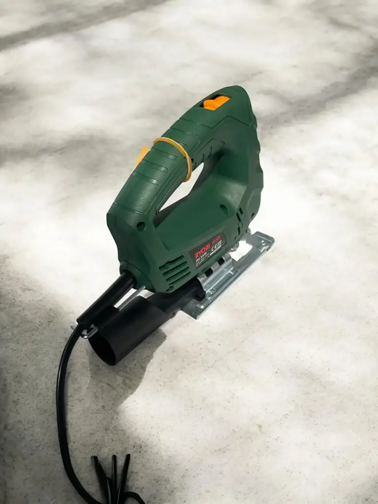 Ryobi Handyline Jig Saw 400W - View 3
