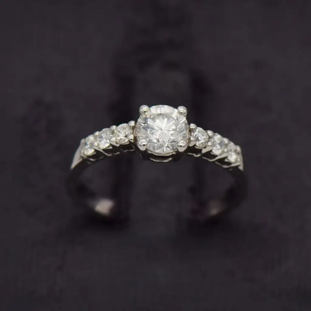 18ct White Gold Engagement Ring