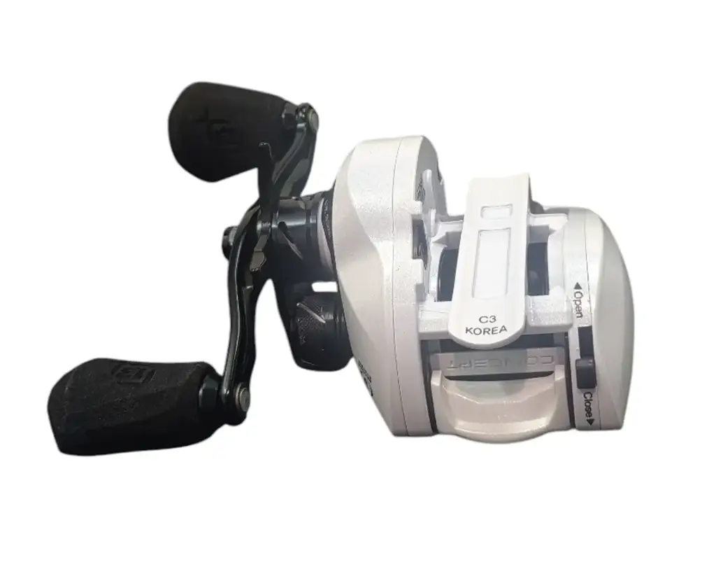 13 Fishing Concept C2 Fishing Reel - View 3