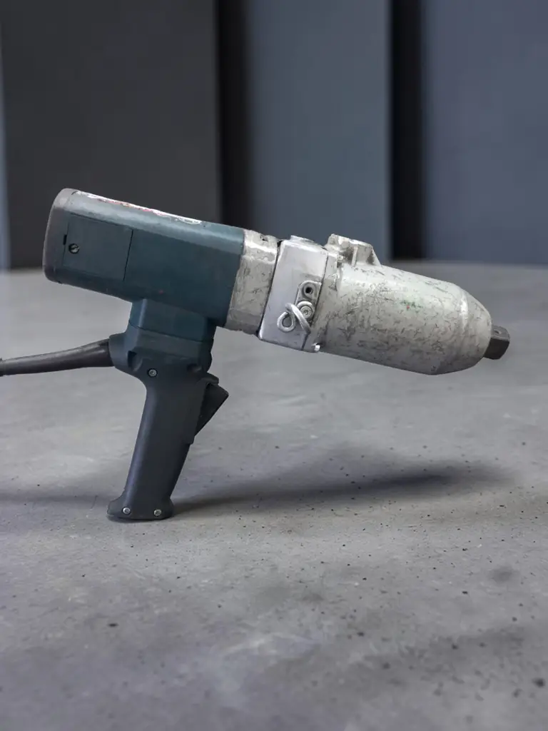 Bosch Gds 30 Professional Impact Wrench - View 2