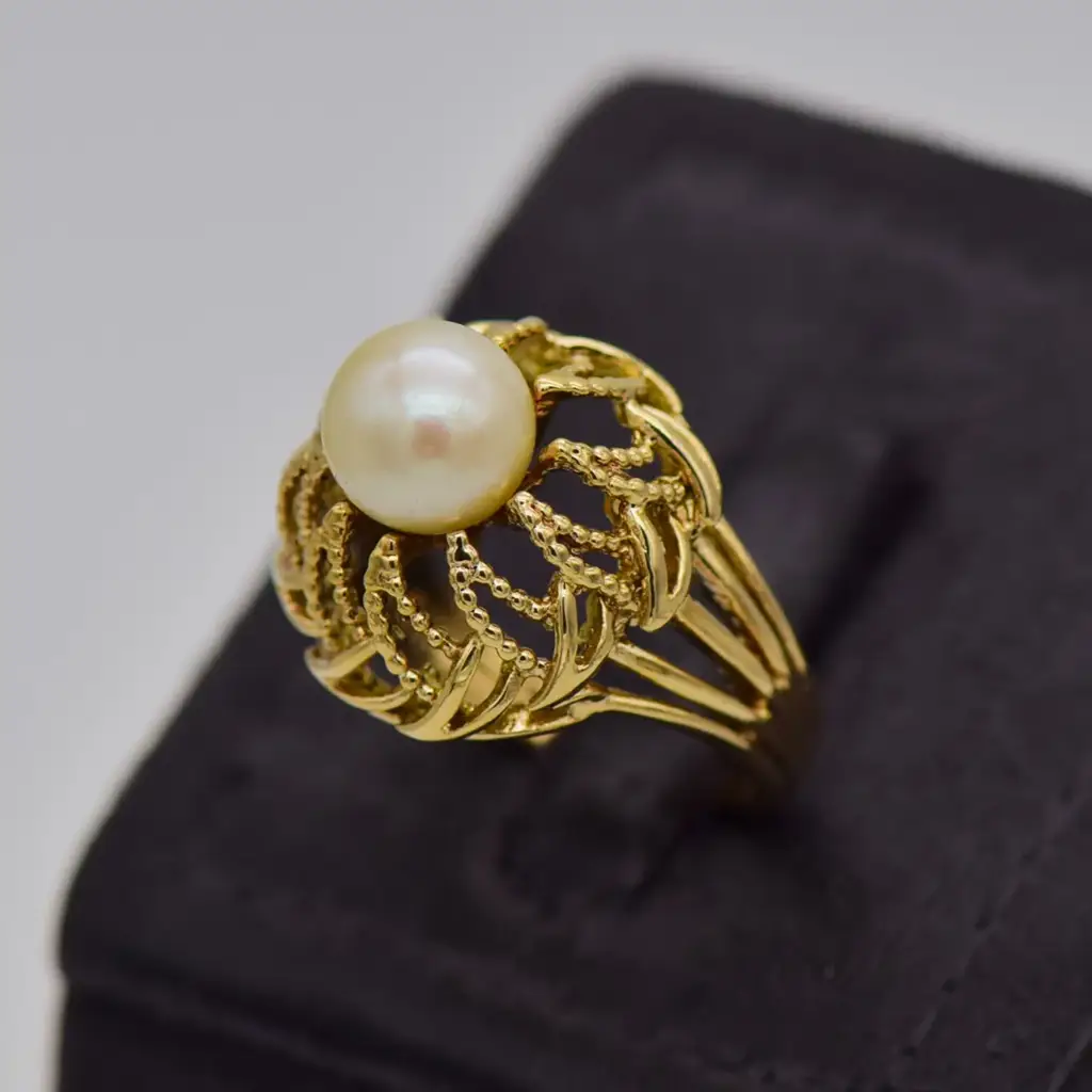 9ct Yellow Gold Dress Ring - View 3