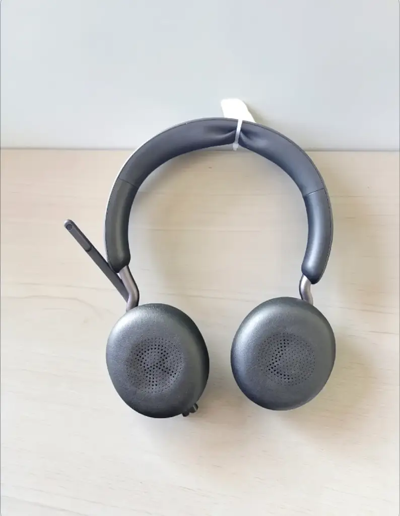 Jabra Wireless Bluetooth Headset Hsc110w - View 2
